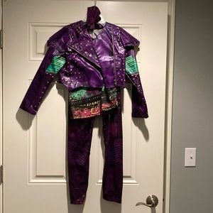 Disney store Mal costume